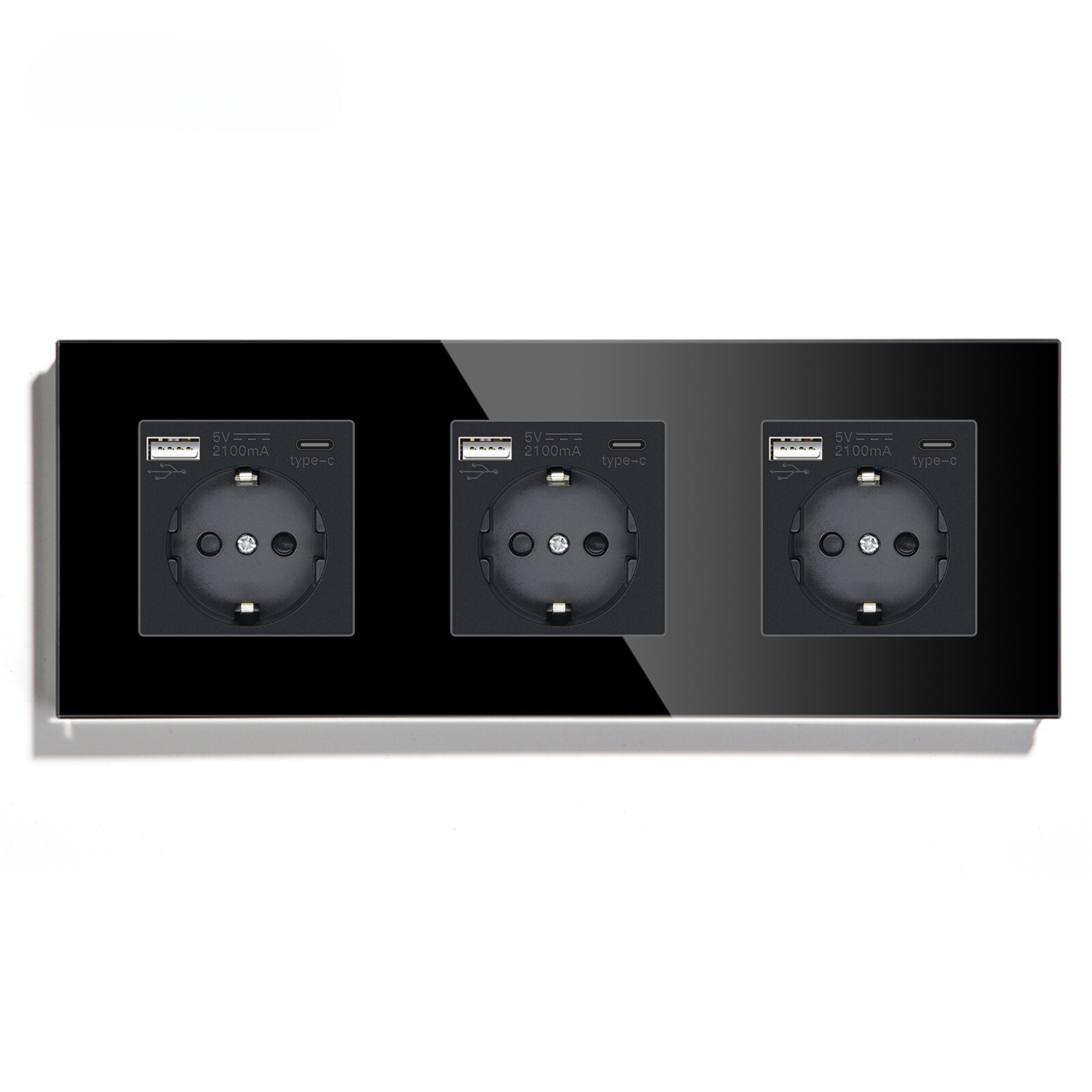 Wandcontactdoos | USB A & USB C | Triple